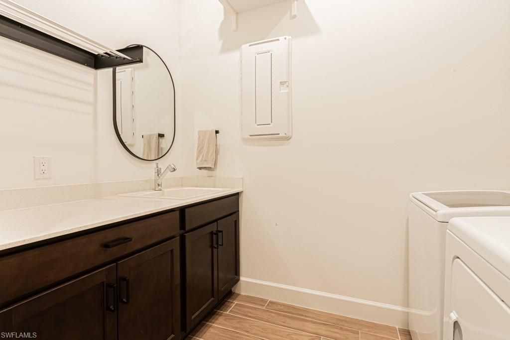 20370 Napa Loop, Estero, FL 33928 Photo