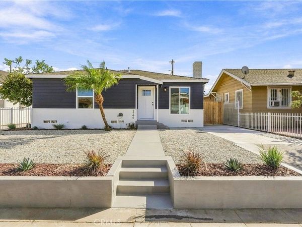 2246 Locust Avenue, Long Beach, CA 90806