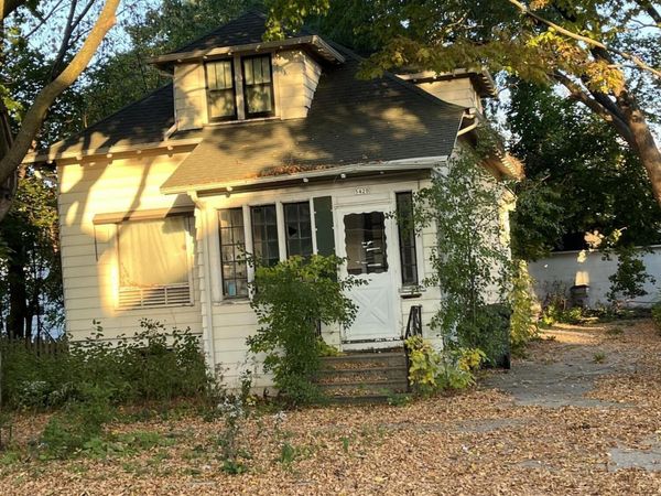 5420 N 38th St, Milwaukee, WI 53209