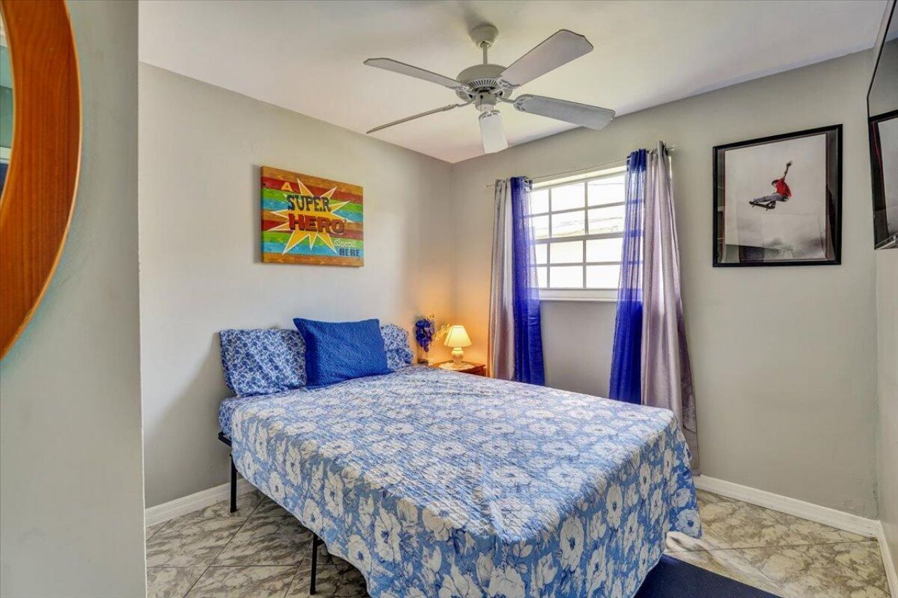 3982 NW 39th Avenue, Lauderdale Lakes, FL 33309 Photo
