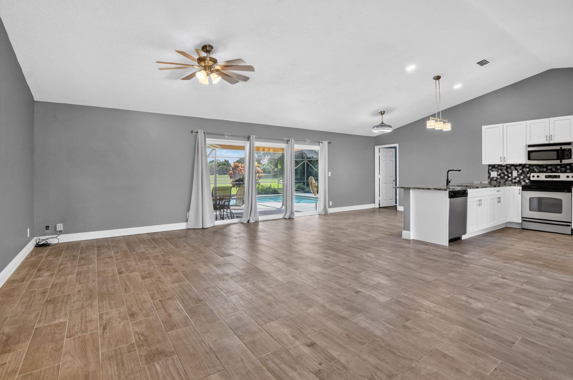 19564 Hampton Drive, Boca Raton, FL 33434 Photo