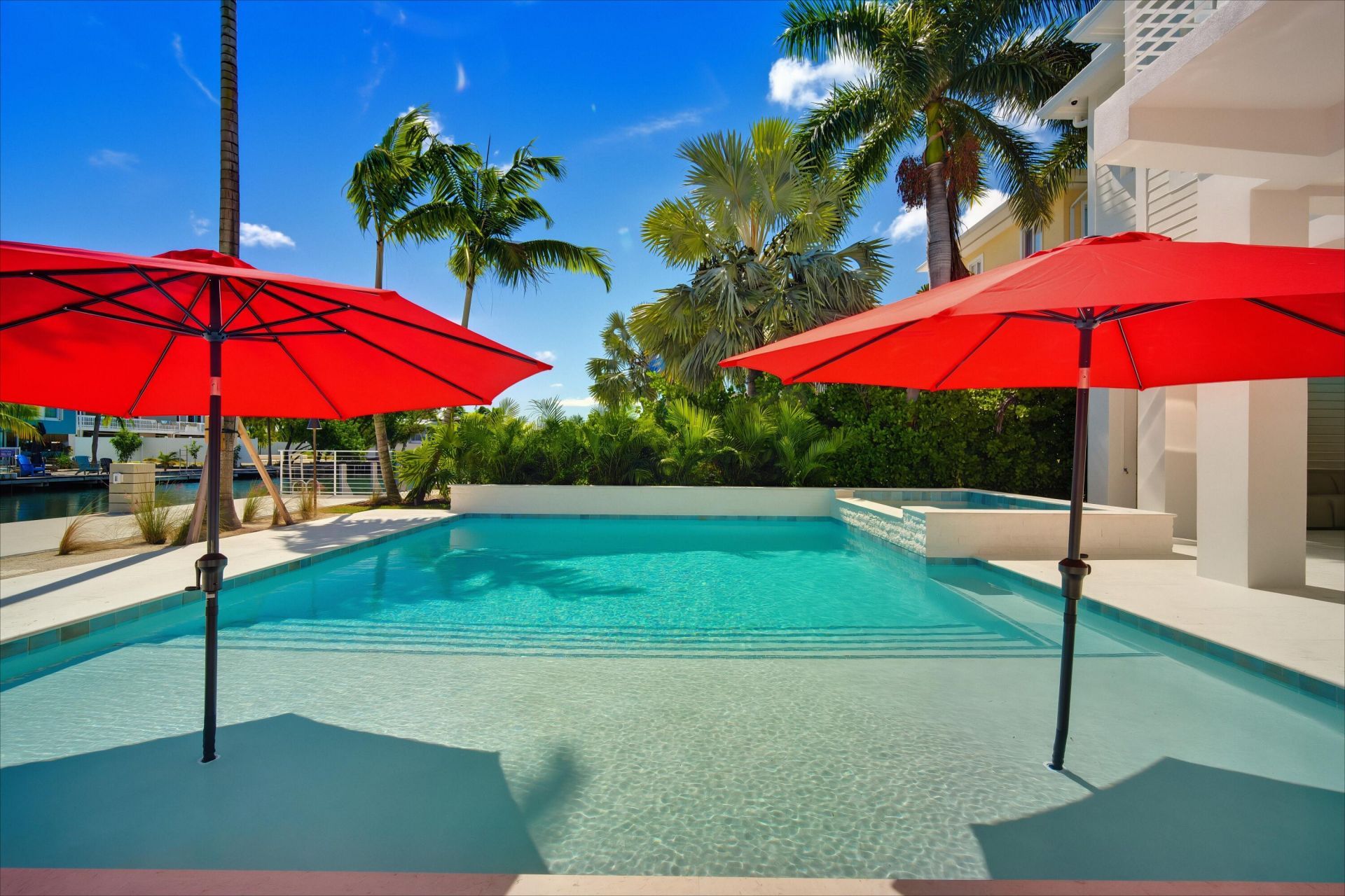 17162 W Starfish Lane, Sugarloaf, FL 33042 Photo