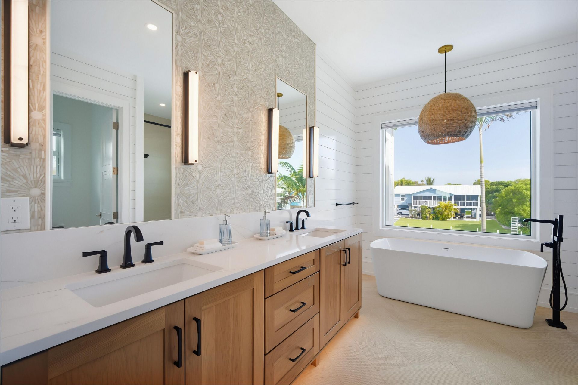 17162 W Starfish Lane, Sugarloaf, FL 33042 Photo