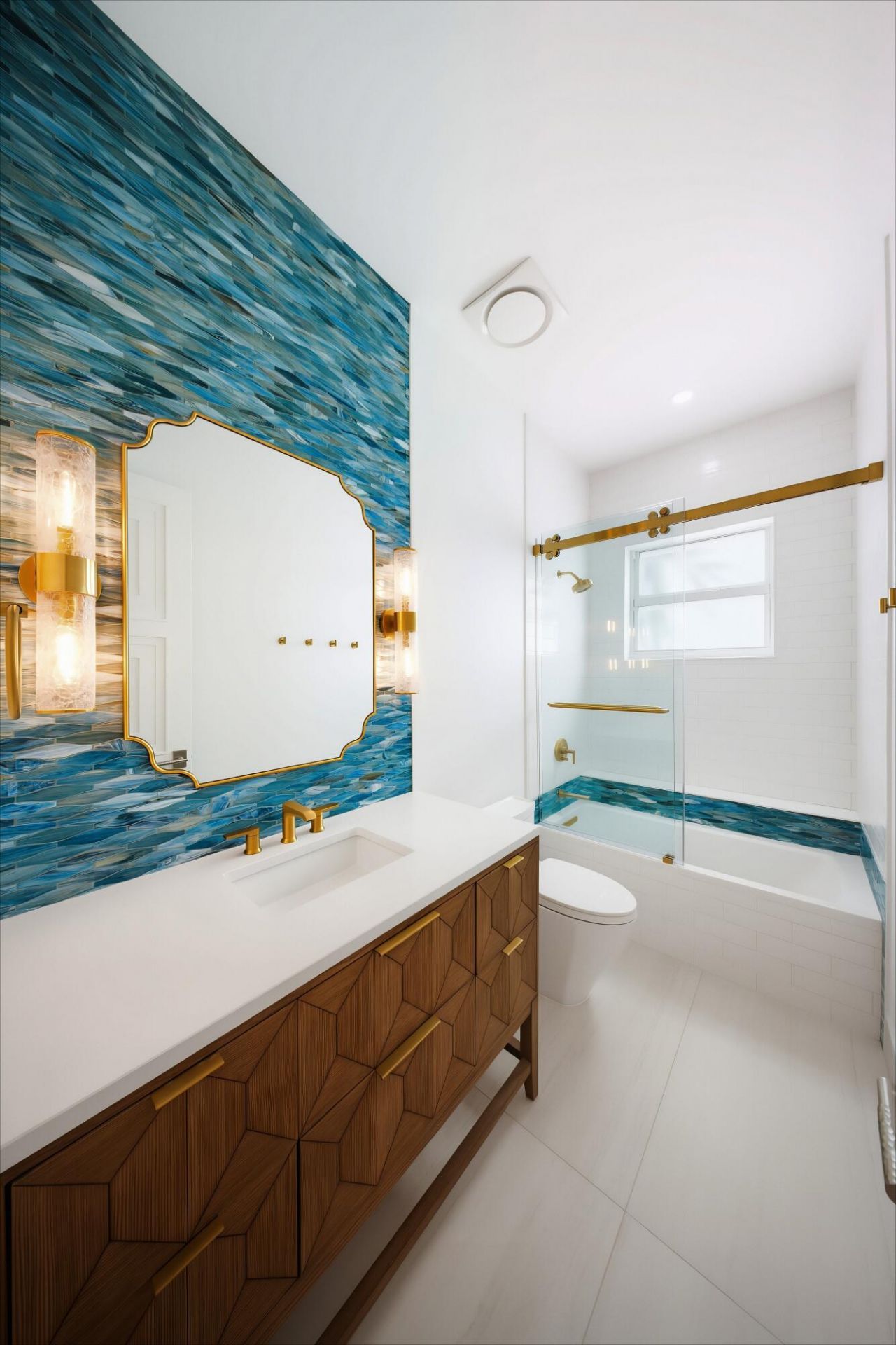 17162 W Starfish Lane, Sugarloaf, FL 33042 Photo
