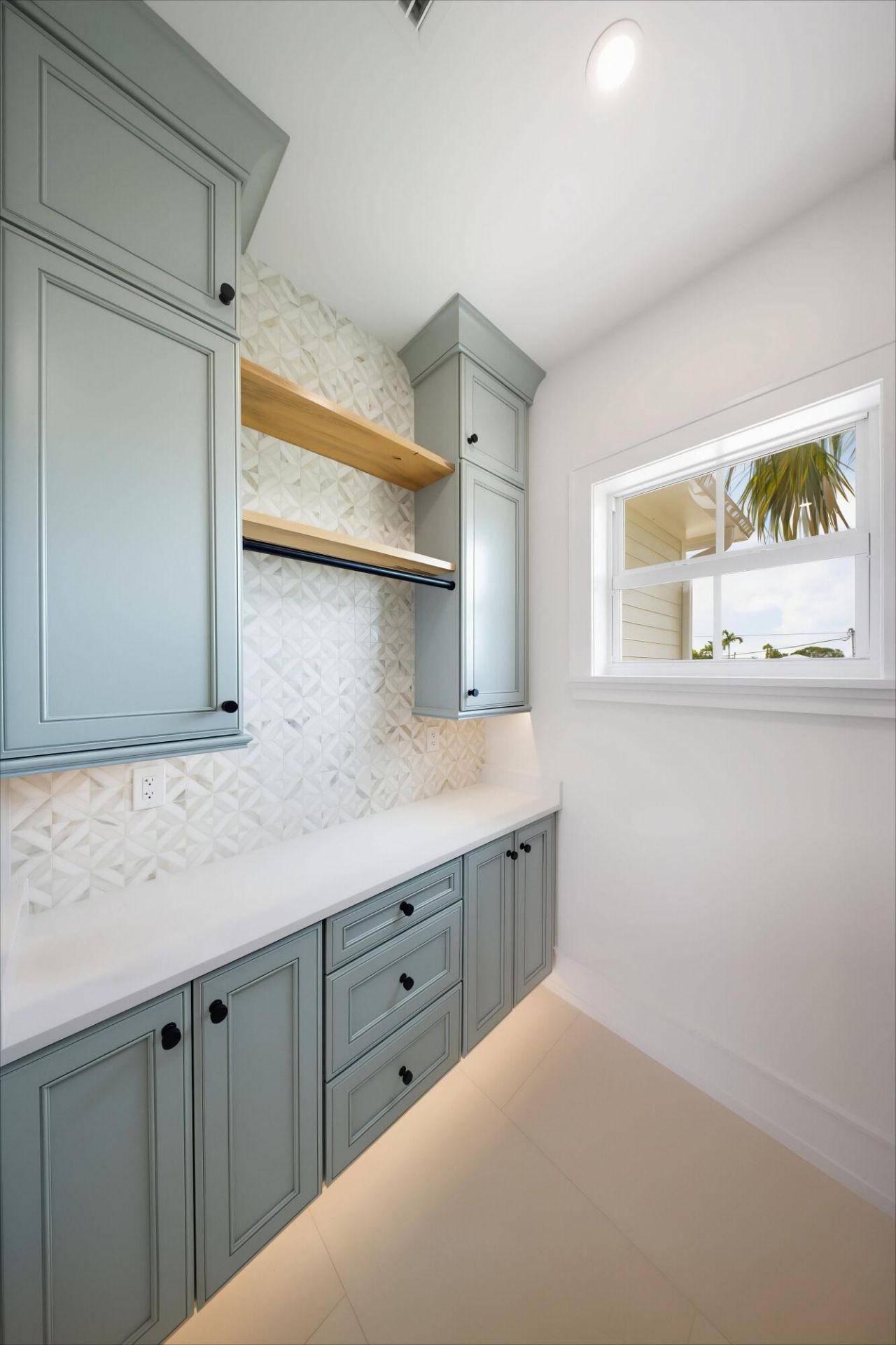 17162 W Starfish Lane, Sugarloaf, FL 33042 Photo