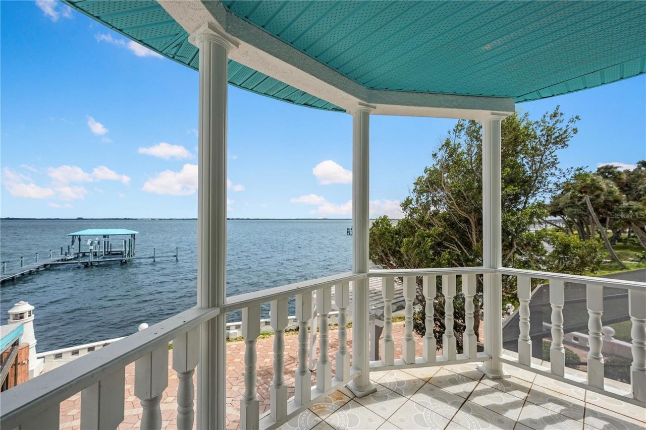 4270 Indian River Drive, Cocoa, FL 32927 Photo