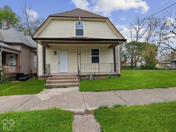 122 E Mechanic Street , Shelbyville, IN 46176