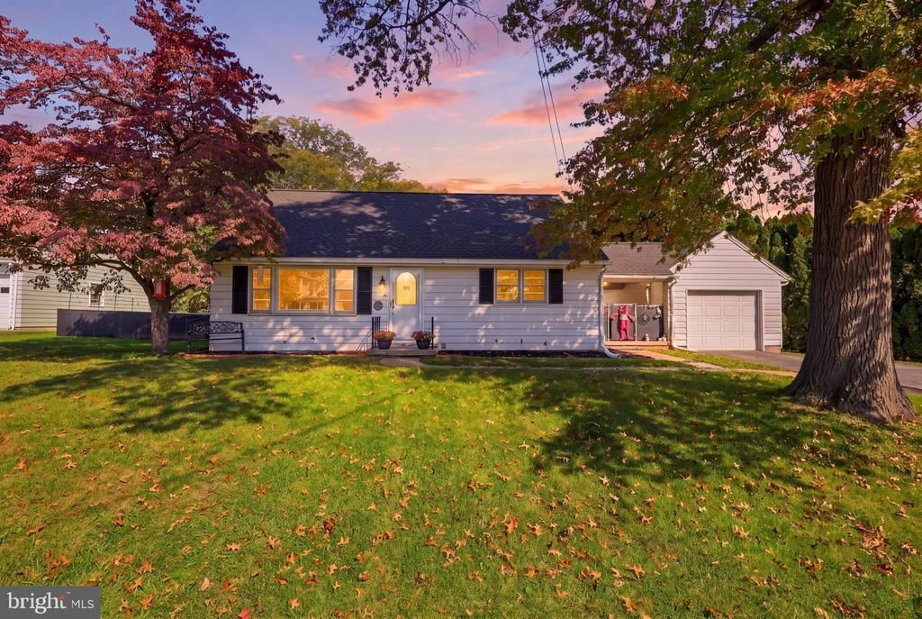 129 E HARRISBURG AVENUE , ELIZABETHTOWN, PA 17022