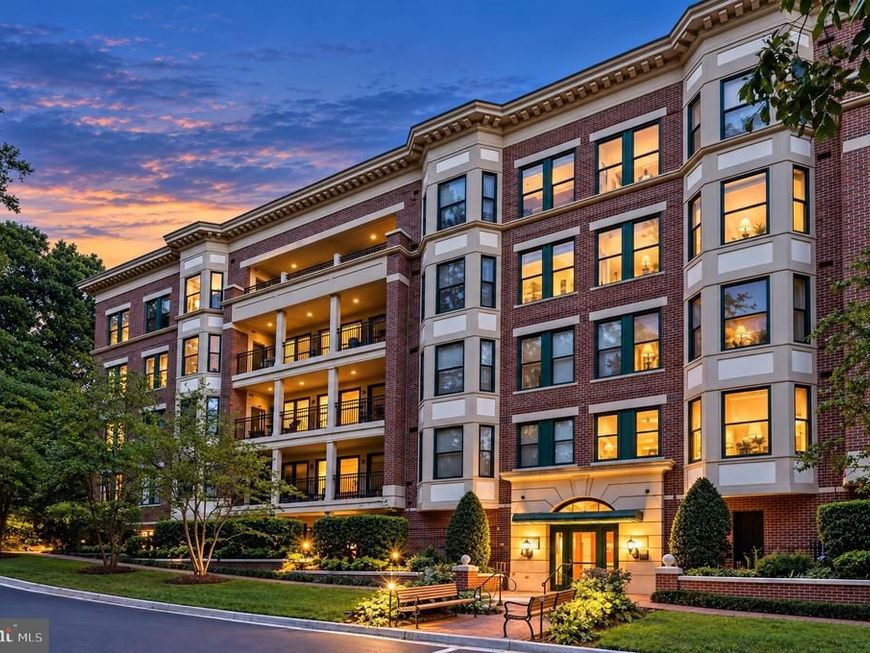 10400 Strathmore Park Court, Unit 301, North Bethesda, MD 20852 Main Photo