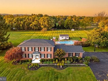 37586 HUGHESVILLE ROAD , PURCELLVILLE, VA 20132