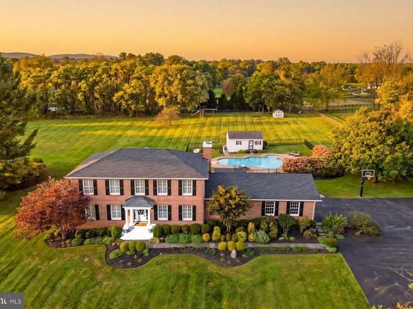 37586 HUGHESVILLE ROAD , PURCELLVILLE, VA 20132