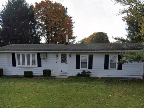 126 LAKEVIEW DRIVE, CARLISLE, PA 17013