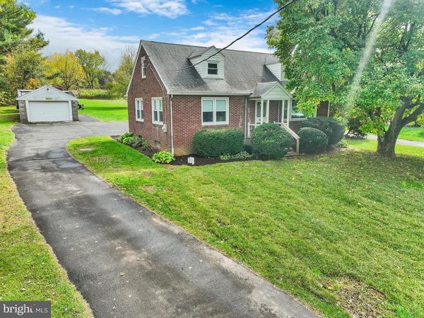 5296 LIMEPORT PIKE, COOPERSBURG, PA 18036