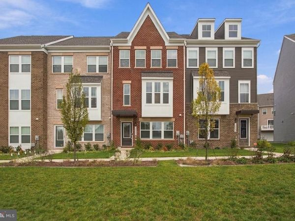 10993 PINNACLE ROAD , UPPER MARLBORO, MD 20774