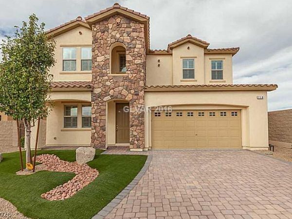 718 Running Putt Way , Las Vegas, NV 89148