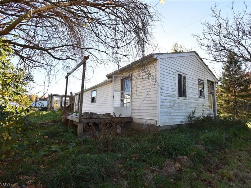 1438 S County Line Road, Geneva, OH 44041 Photo 6