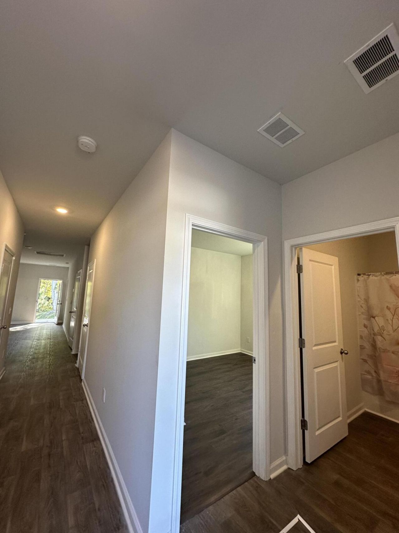 106 Valley Row Photo 13