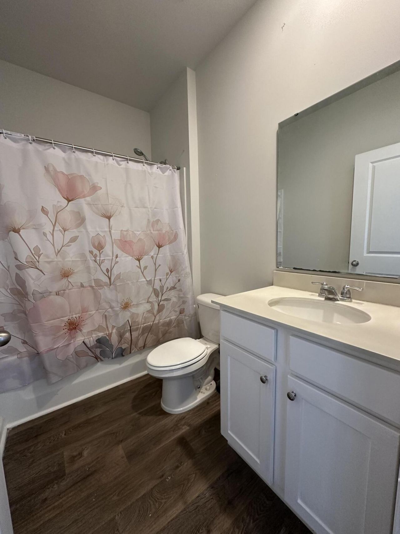 106 Valley Row Photo 16