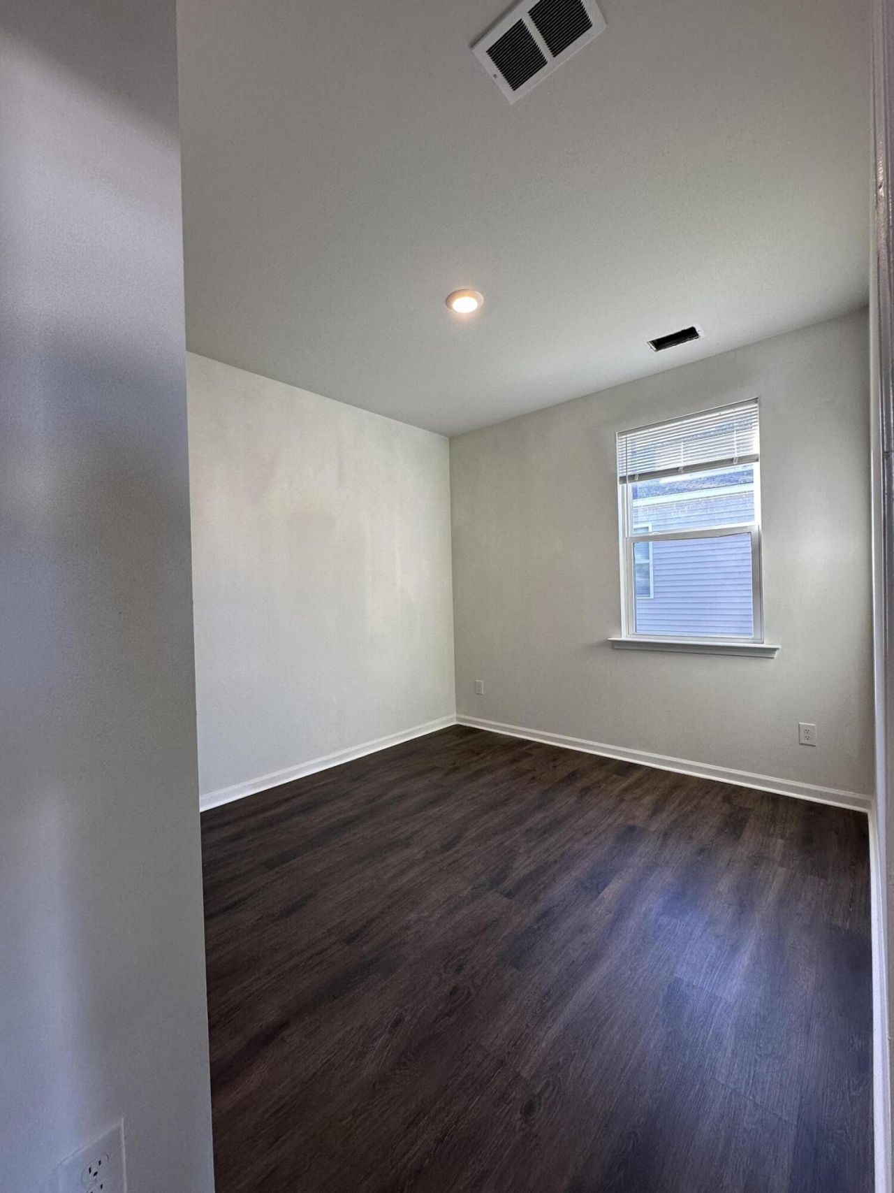 106 Valley Row Photo 17