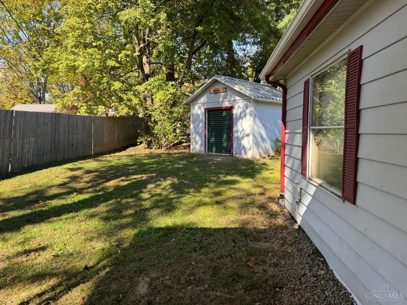 11483 Holiday, Hillsboro, OH 45133 Photo 3