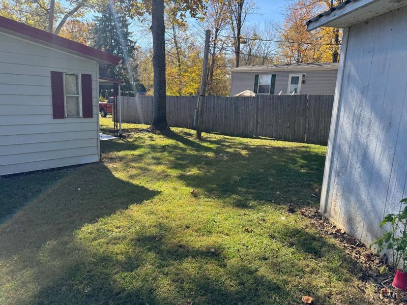 11483 Holiday, Hillsboro, OH 45133 Photo 6