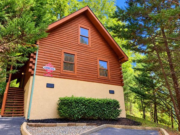 308 Mountain Park Way , Pigeon Forge, TN 37863