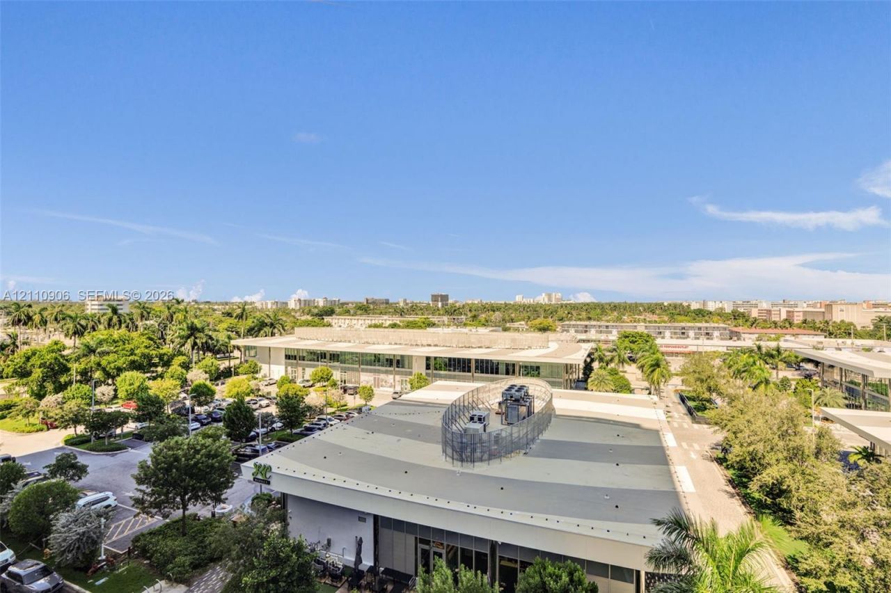 1170 E Hallandale Beach, Unit 608, Hallandale Beach, FL 33009 Photo