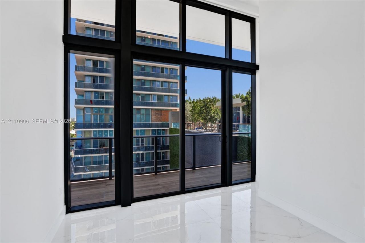1170 E Hallandale Beach, Unit 608, Hallandale Beach, FL 33009 Photo