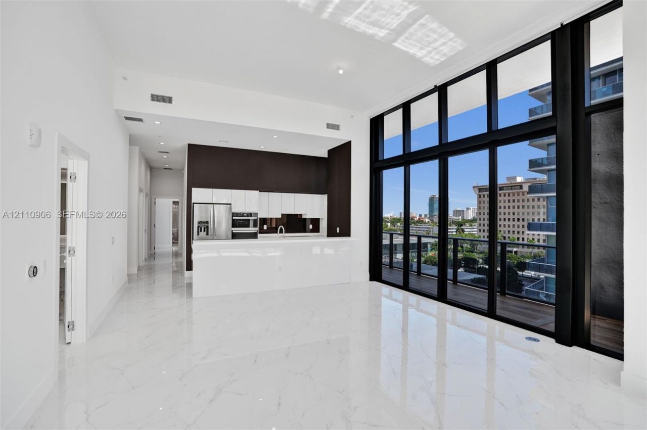 1170 E Hallandale Beach, Unit 608, Hallandale Beach, FL 33009 Photo