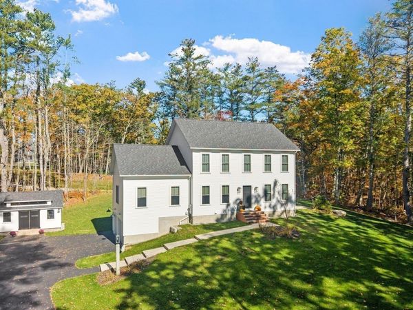 43 Old Colony, Princeton, MA 01541