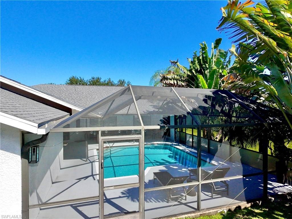 9878 Country Oaks Dr, Fort Myers, FL 33967 Photo