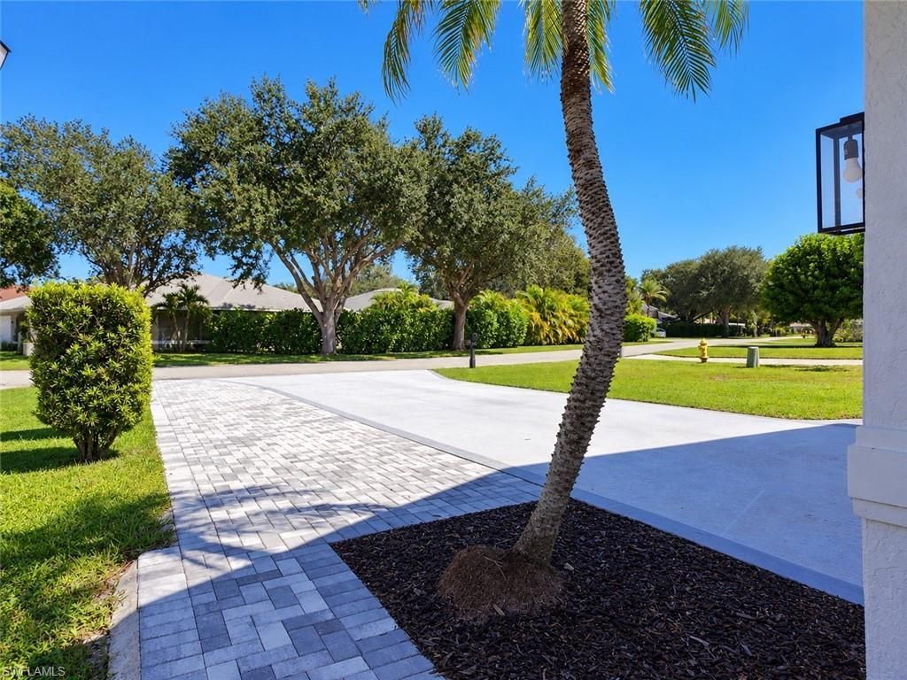 9878 Country Oaks Dr, Fort Myers, FL 33967 Photo