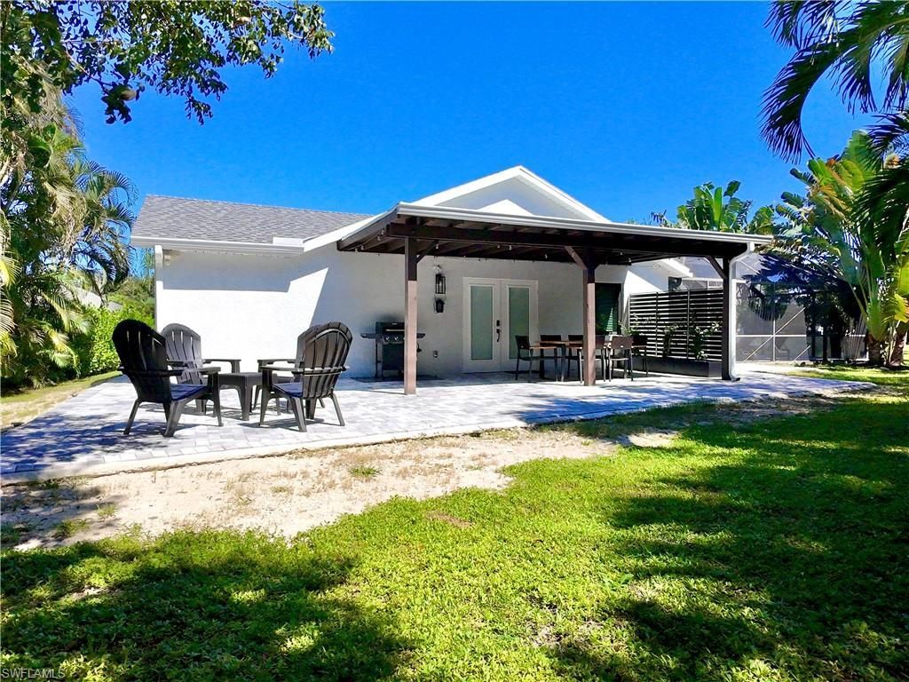 9878 Country Oaks Dr, Fort Myers, FL 33967 Photo