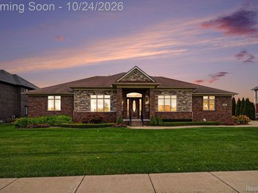 4492 Kelly Drive, Sterling Heights, Mi 48314