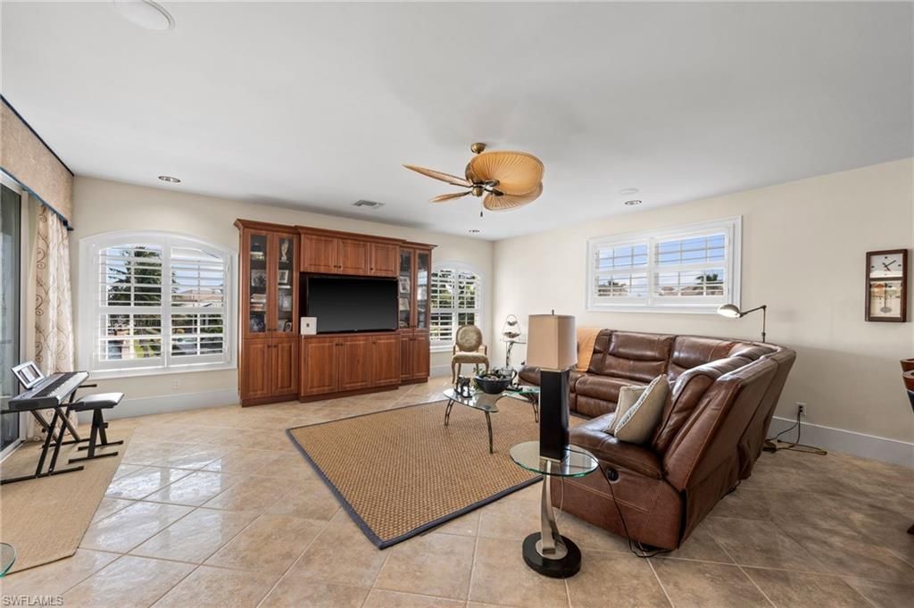 1411 Forrest Ct, Marco Island, FL 34145 Photo