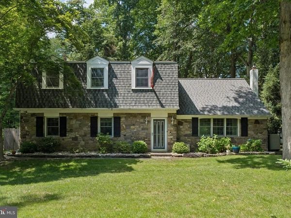 302 W FERRY ROAD , YARDLEY, PA 19067