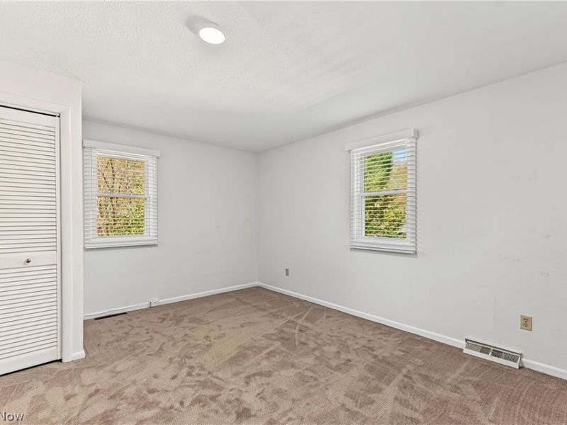35755 Miles Road, Moreland Hills, OH 44022 Photo 31
