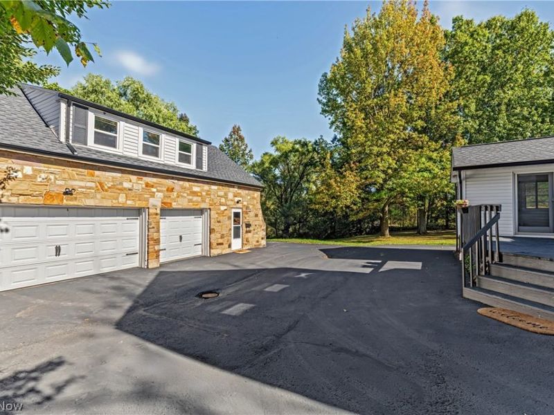 35755 Miles Road, Moreland Hills, OH 44022 Photo 36