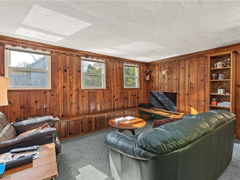 35755 Miles Road, Moreland Hills, OH 44022 Photo 38