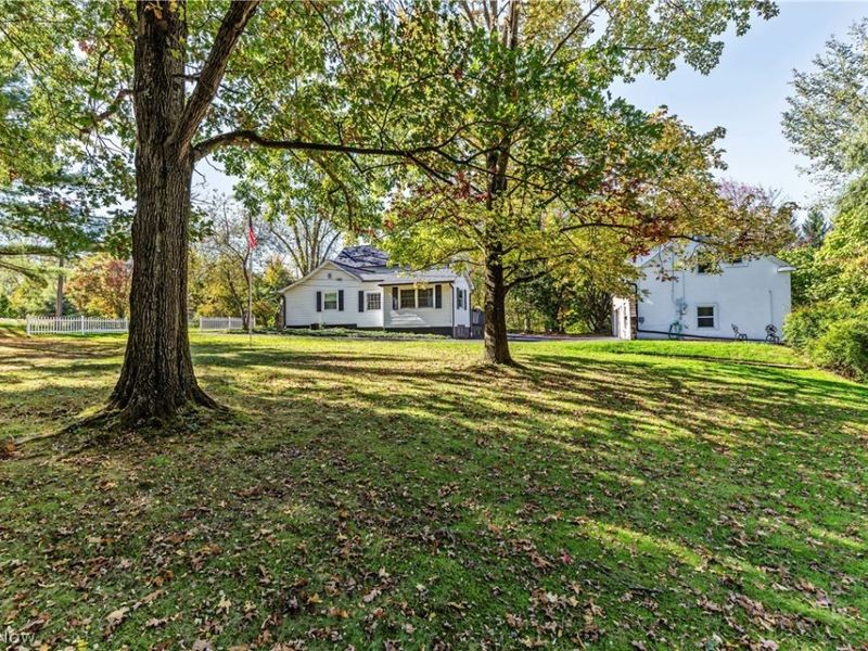 35755 Miles Road, Moreland Hills, OH 44022 Photo 48
