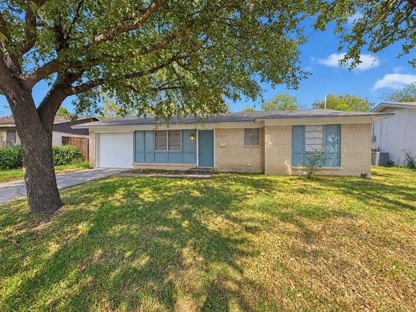 2418 Fulton Drive, Mesquite, TX 75150