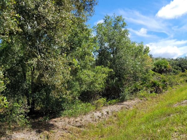21283 NW 254TH Street, Okeechobee, FL 34972