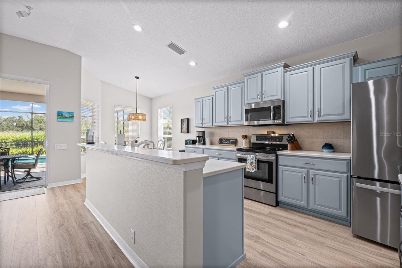 7164 Drewrys Bluff, Bradenton, FL 34203 Photo