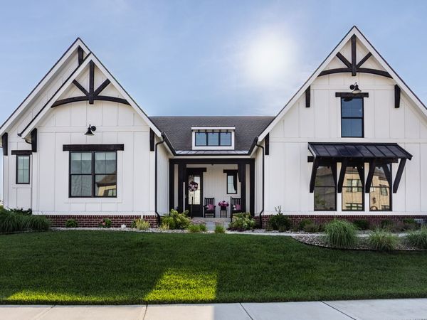 15989 Sonnet Park Lane , Westfield, IN 46074