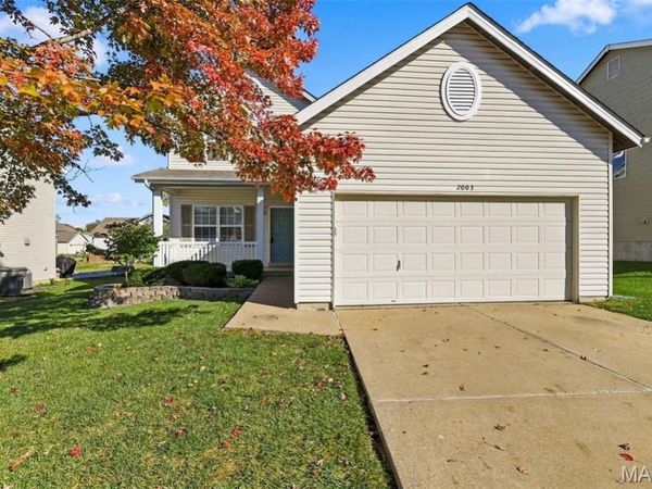 2003 Briarridge Drive , Lake St Louis, MO 63367