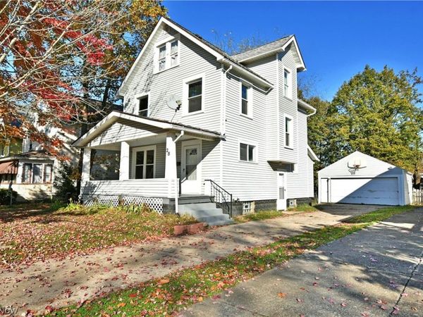 28 Walnut Street , Struthers, OH 44471