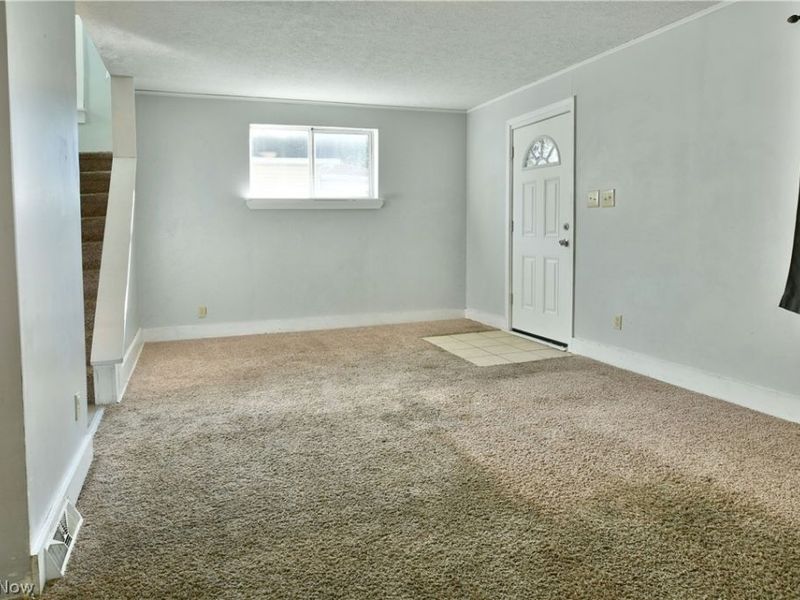 28 Walnut Street, Struthers, OH 44471 Photo 19