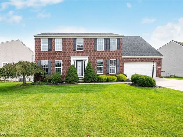 26361 Red Fox Trail, Oakwood Village, OH 44146