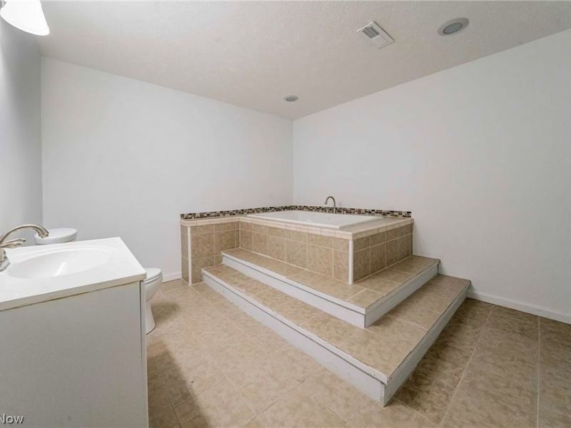 26361 Red Fox Trail, Oakwood Village, OH 44146 Photo 37