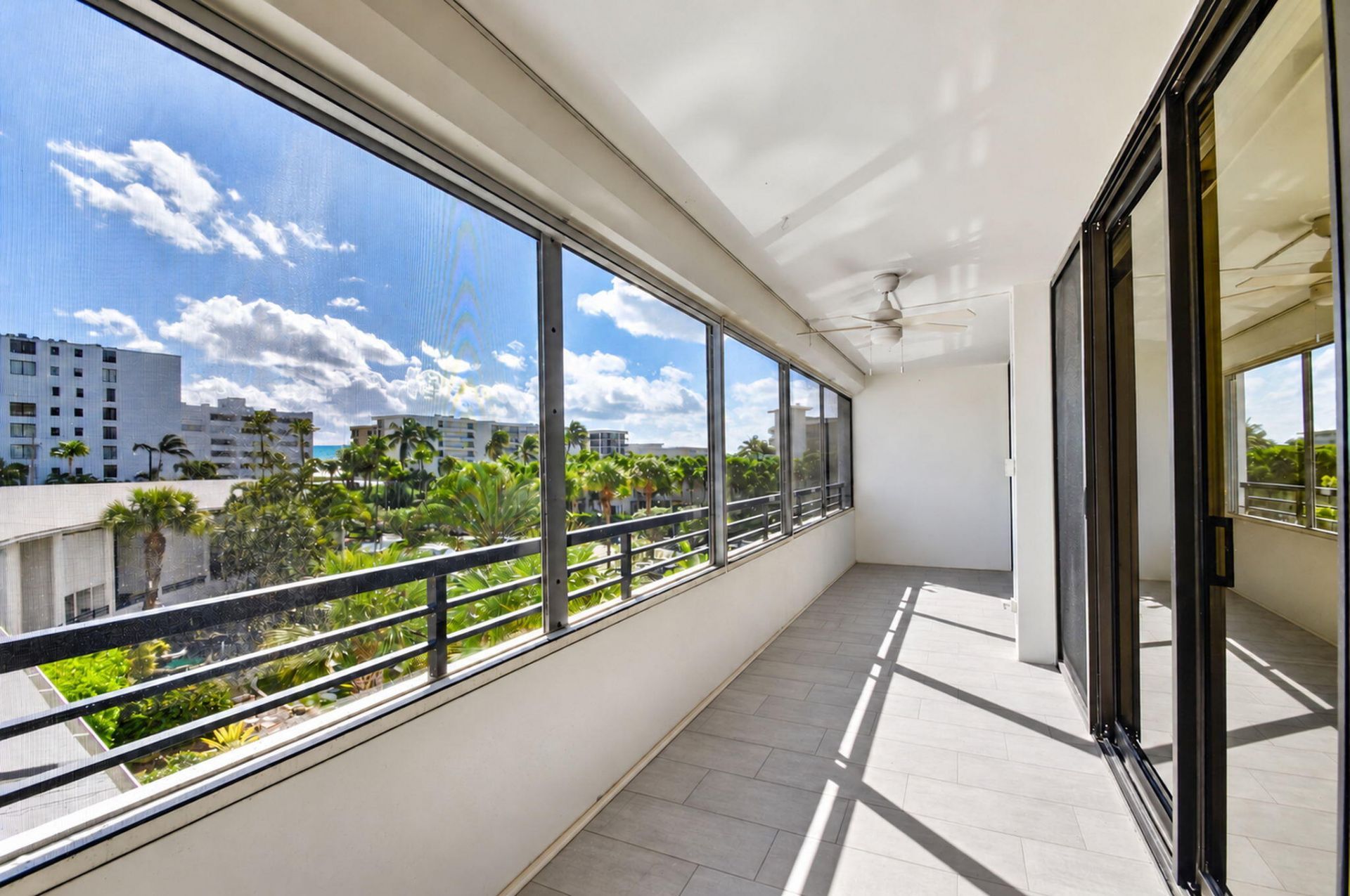 3589 S Ocean Boulevard, Unit 303, South Palm Beach, FL 33480 Photo